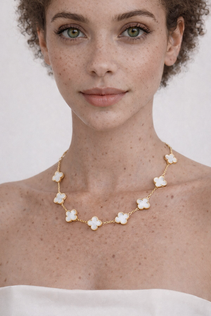 Kalia | Colier Trifoi Alb Regal